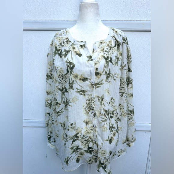 Rose + Olive Blouse Top Women L Floral Button Up Gauzy Lightweight Coastal - Picture 7 of 10